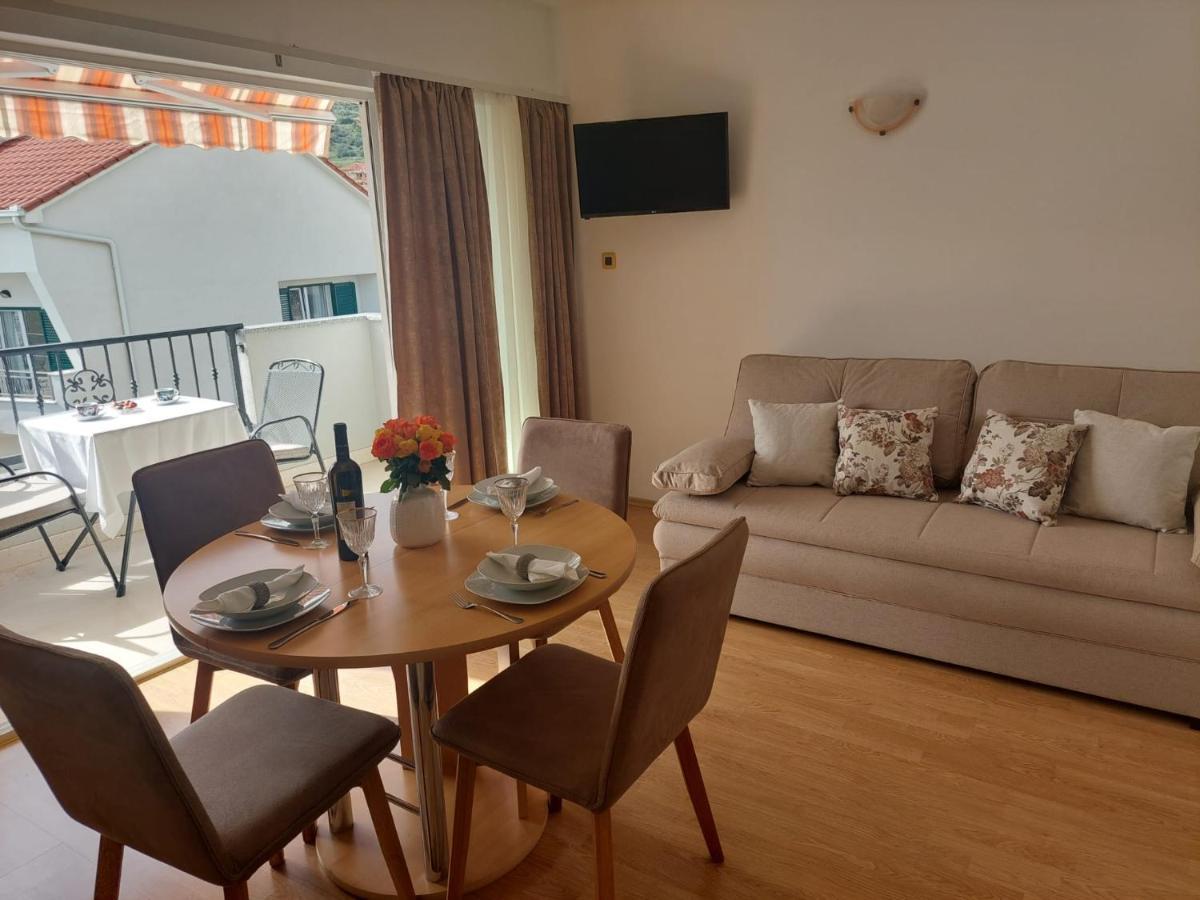 Apartments Zulim Trogir Exterior photo
