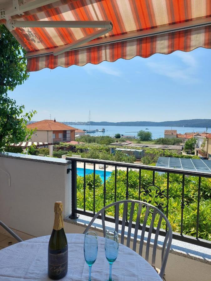 Apartments Zulim Trogir Exterior photo